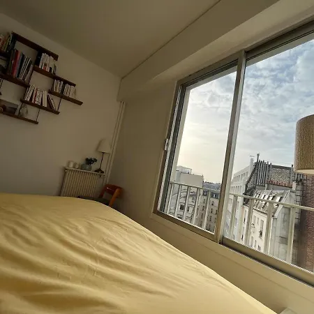 Quiet & Bright - Republique * Paris